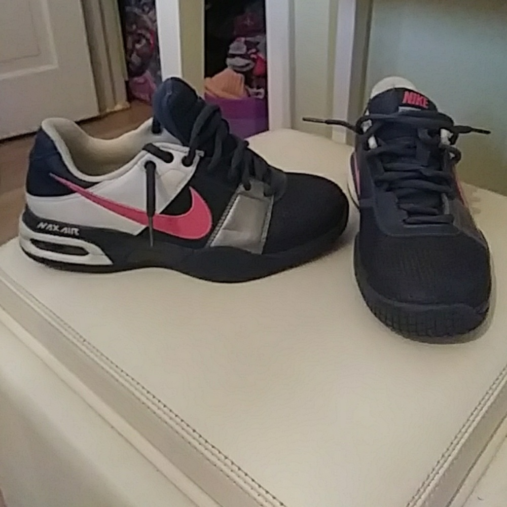 Womens Atheltic Nikes